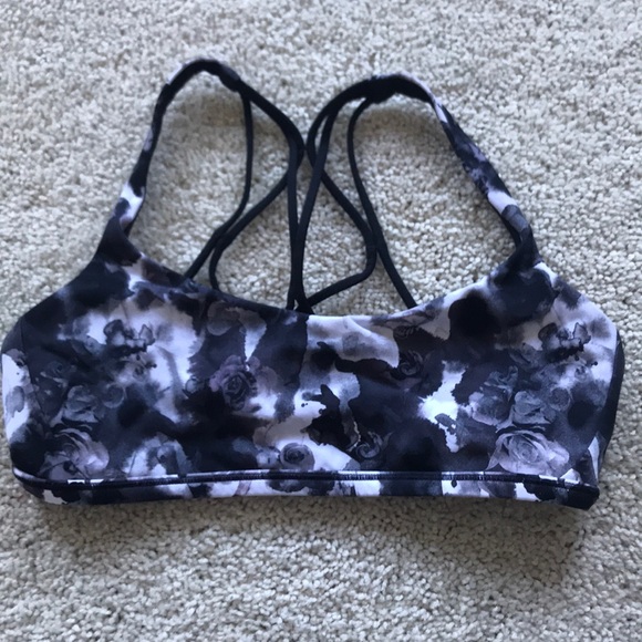 lululemon athletica Other - lululemon free to be serene bra
